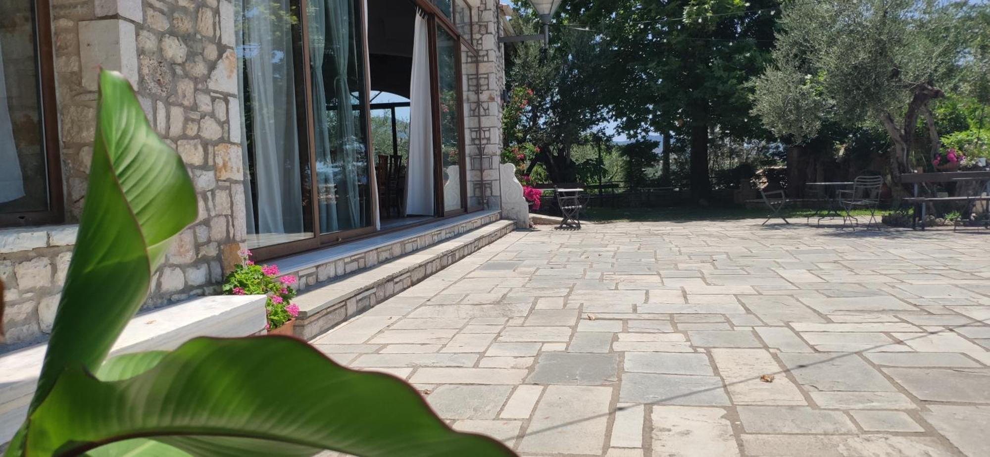 칼라마타 Polas Residencies 아파트 호텔 외부 사진